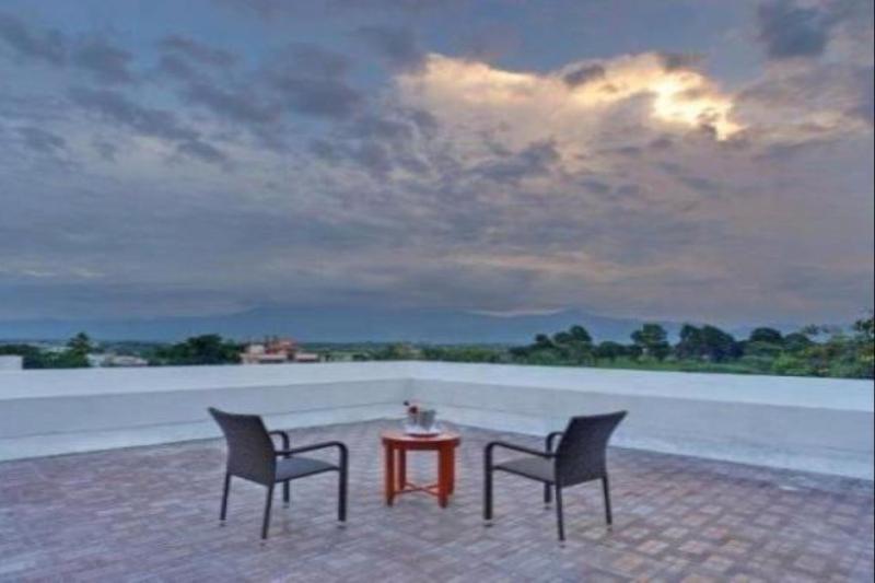 Royal Sarovar Portico Sziliguri Kültér fotó