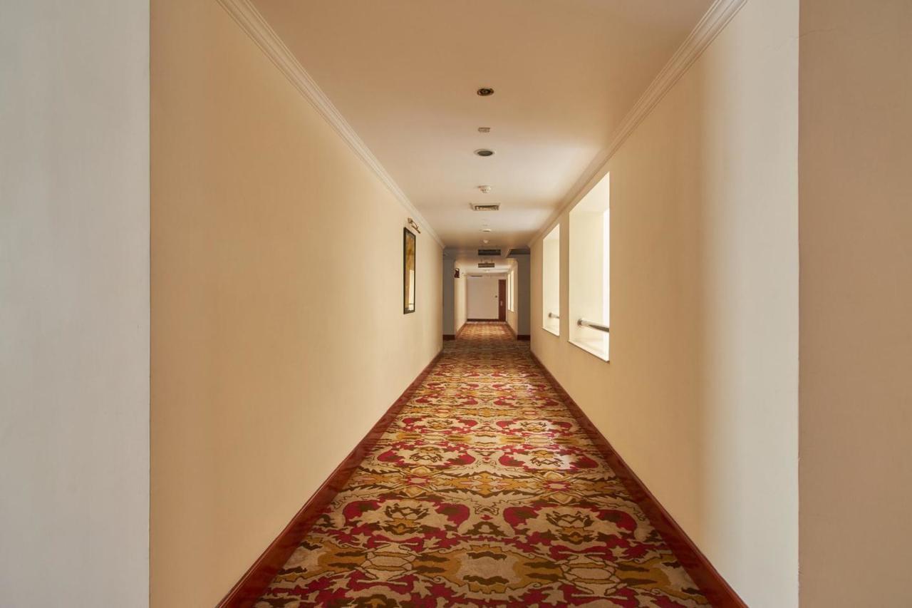 Royal Sarovar Portico Sziliguri Kültér fotó